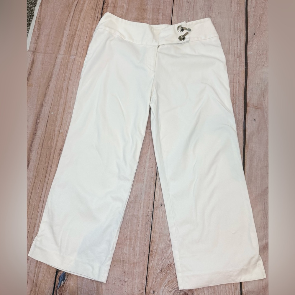 Women’s White House Black Market Size 10 White Cropped Wide Leg Pants